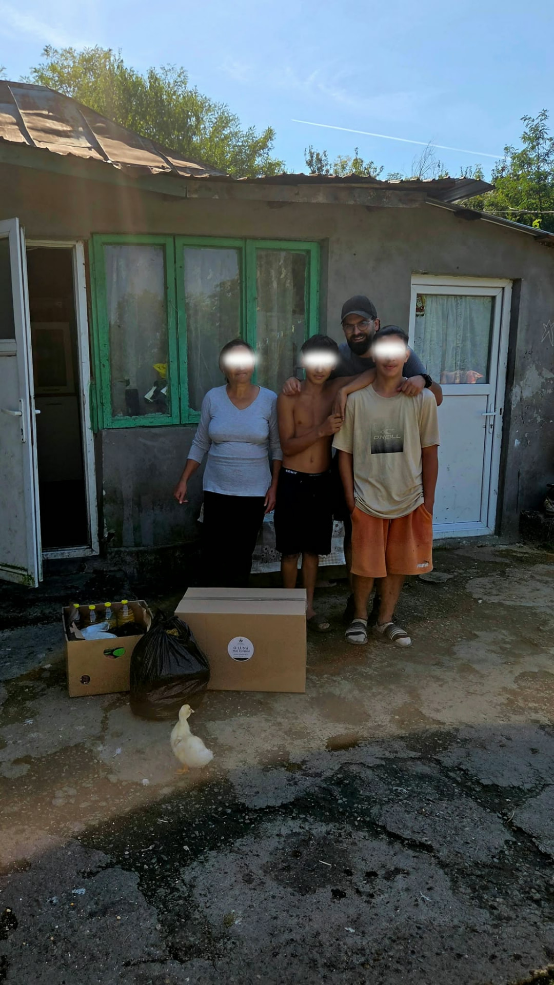 Vizită la o familie sprijinită de program